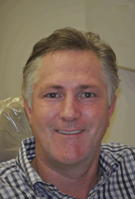 Mark  Rowe 